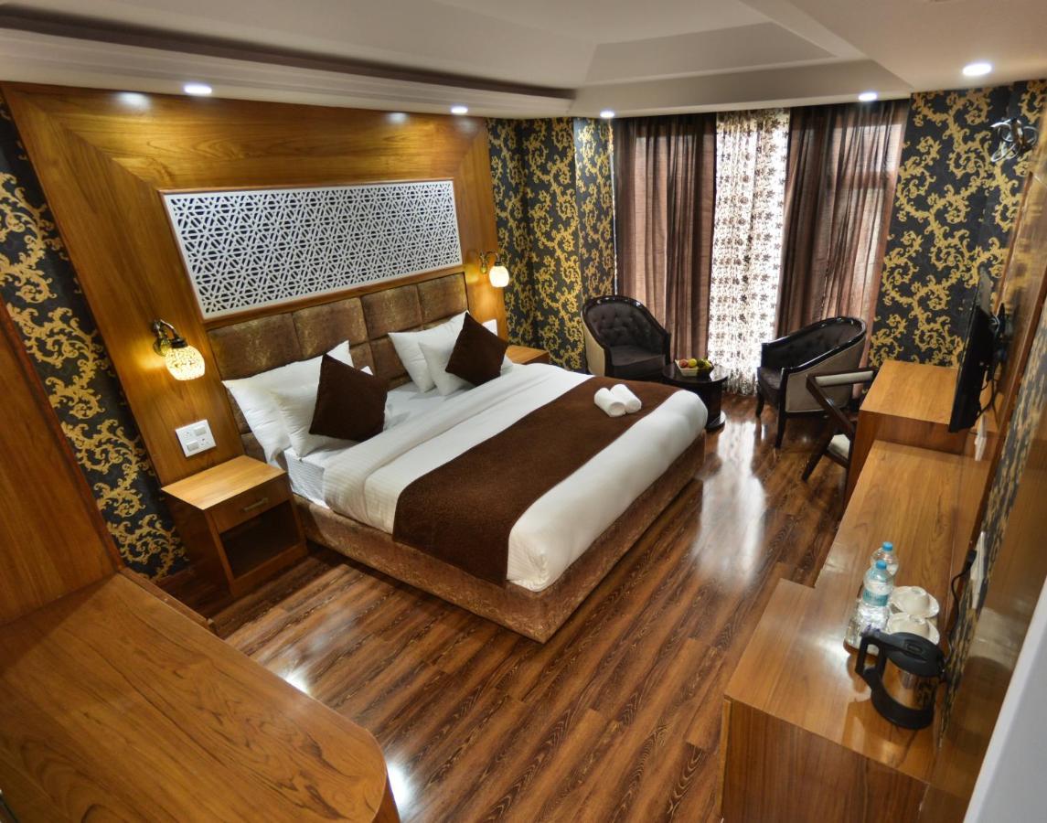Hotel The Montreal Telbal Экстерьер фото